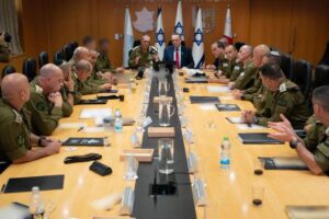 Die politische und militärische Führung Israels