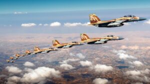 Kampfflugzeuge der israelischen Luftwaffe auf dem Weg zum Angriff auf den Iran