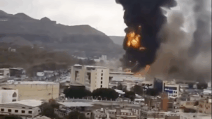 Die IDF greift Stellungen der Huthi is der jemenitischen Hauptstadt Sanaa an.