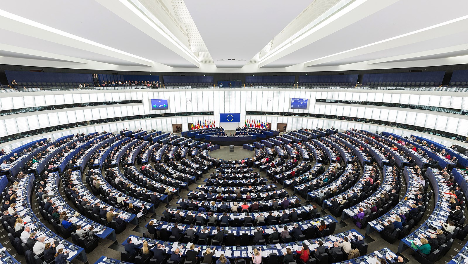 Sitzordnung des Europäischen Parlaments in Strassburg während einer Plenarsitzung.